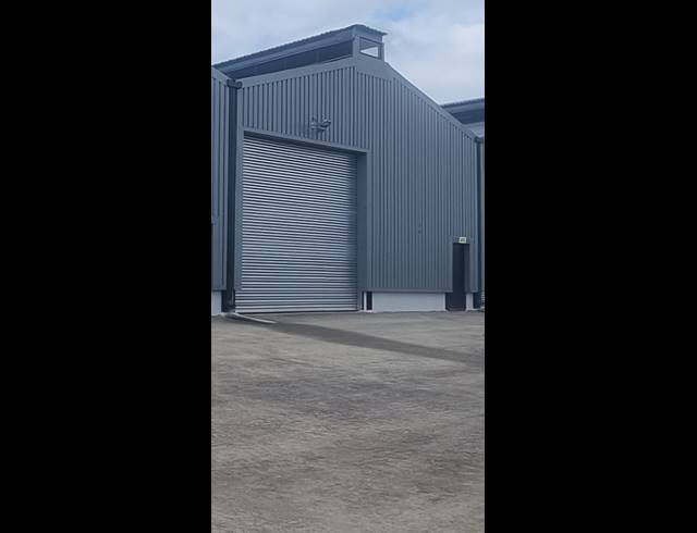 400M² WAREHOUSE TO LET IN PHILIPPI